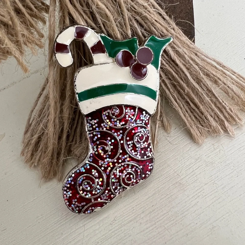 Brand New-Christmas Stocking Pin